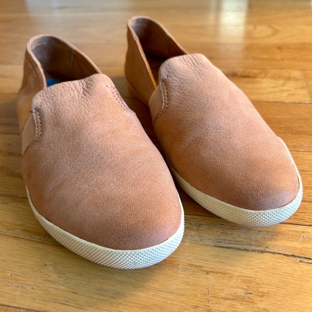 Frye Tan Leather Flats Slip-ons 7.5
